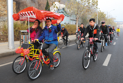 最暴利的55 個小本創(chuàng)業(yè)項目實戰(zhàn)方案 六 周末單車聯(lián)誼賺錢項目